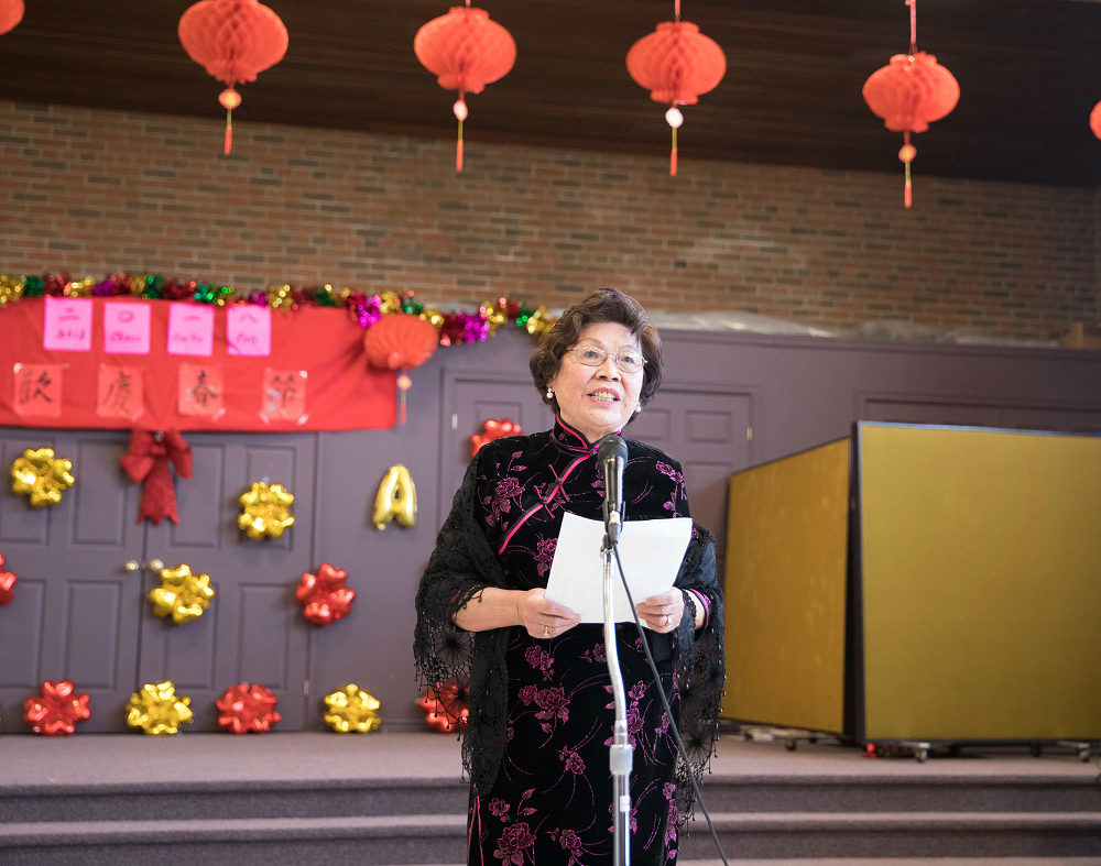 胡宜.jpg